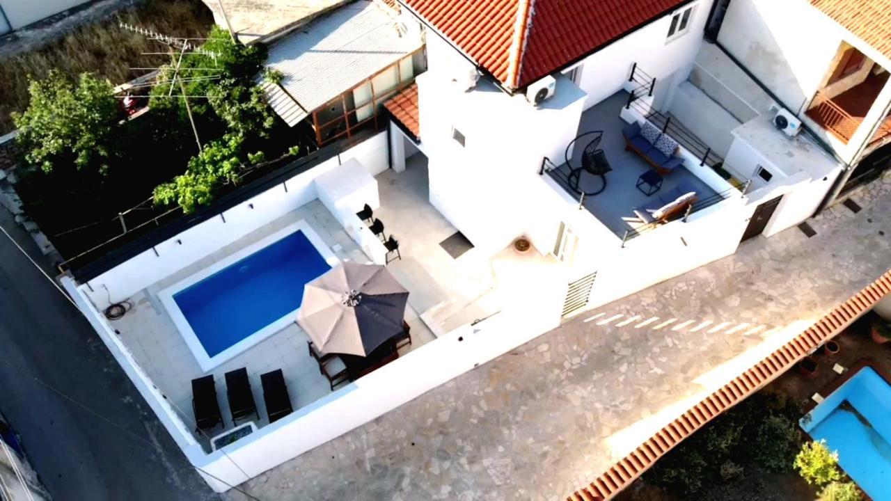 House Kala N29 Villa Jezera Bagian luar foto