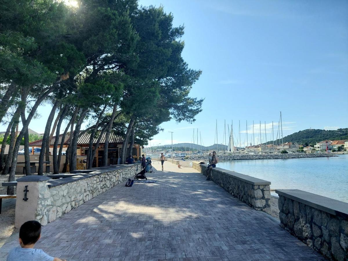 House Kala N29 Villa Jezera Bagian luar foto